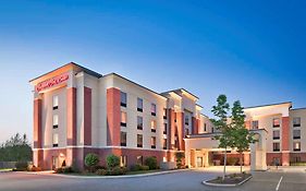 Hampton Inn & Suites Providence / Smithfield